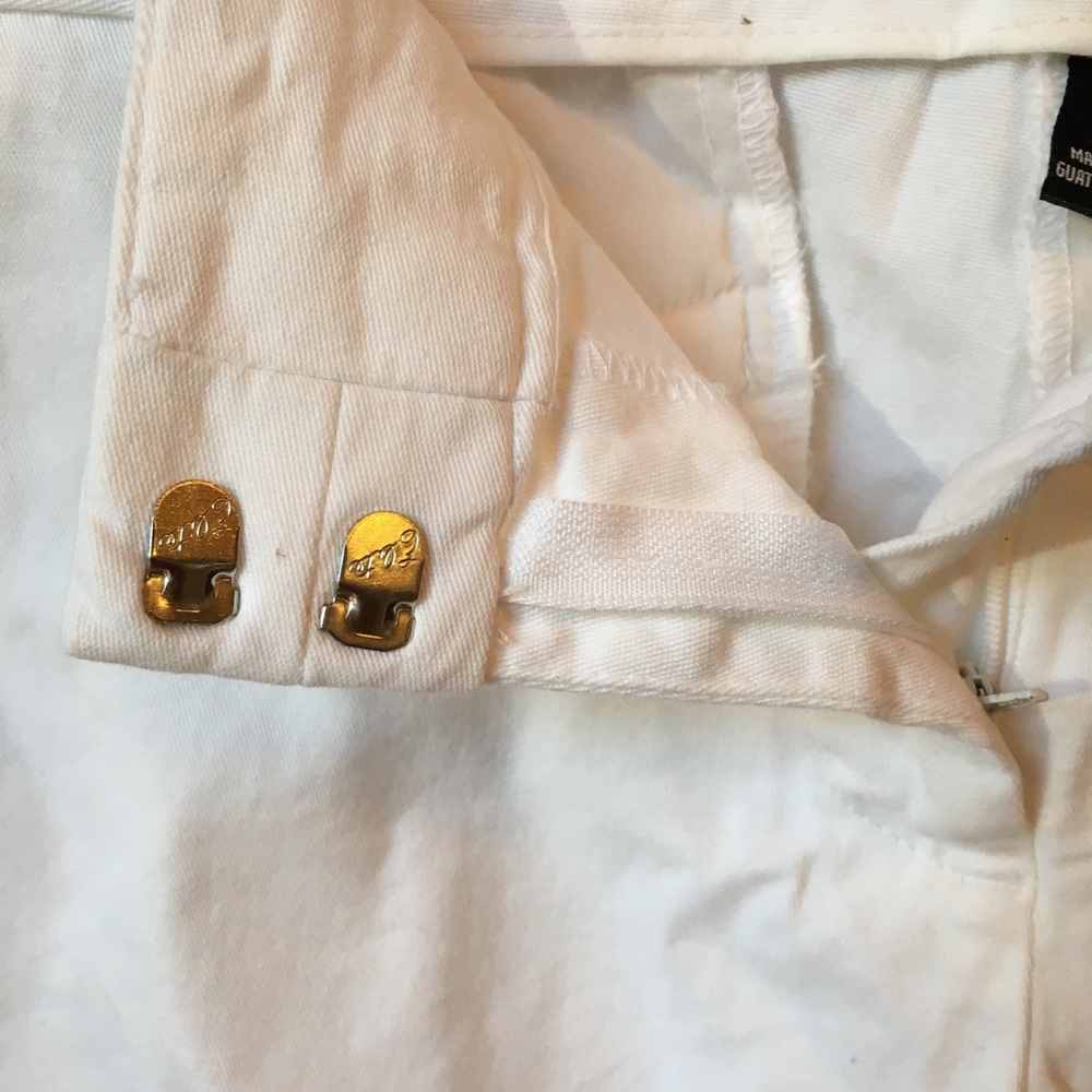 ✉️ Land N Sea White Shorts